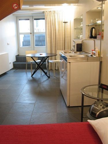 Amsterdam Canal Guest Apartment ภายนอก รูปภาพ